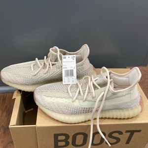 Yeezy Boost 350 V2 Citrin Men’s 8 1/2